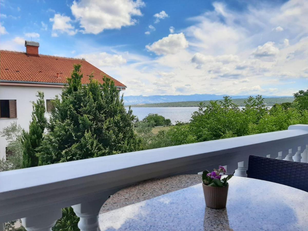 Pansion Katarina Bed and Breakfast Malinska Buitenkant foto