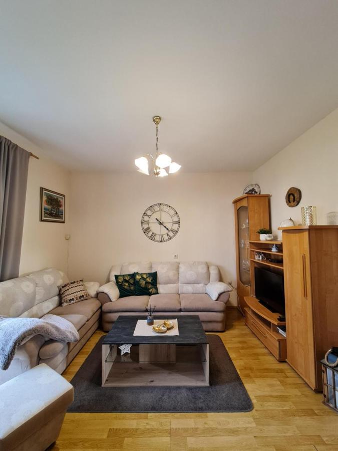 Pansion Katarina Bed and Breakfast Malinska Buitenkant foto